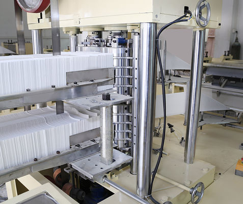 지멘스 모터 PLC 3000 시트 / 분 냅킨 제조기
